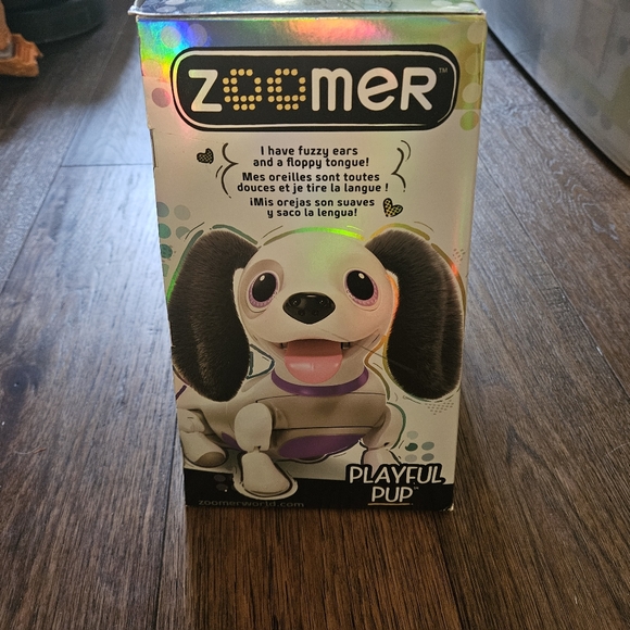 Zoomer Playful Pup Responsive Robotic Dog w/ Voice Recognition & Motion NEW. - Picture 6 of 13
